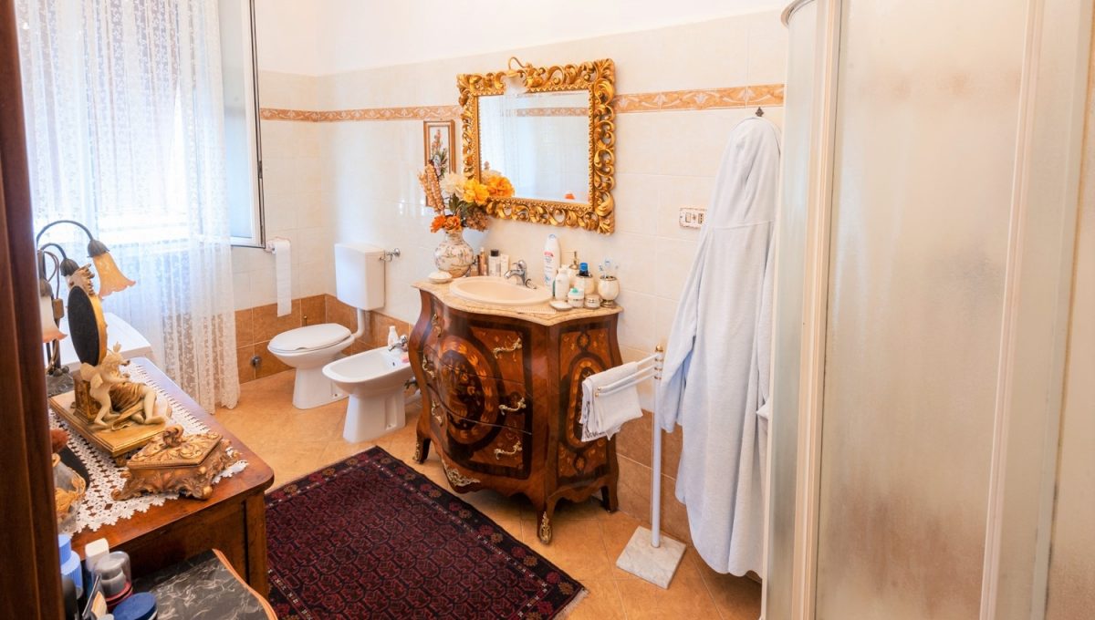 20180518105442-16